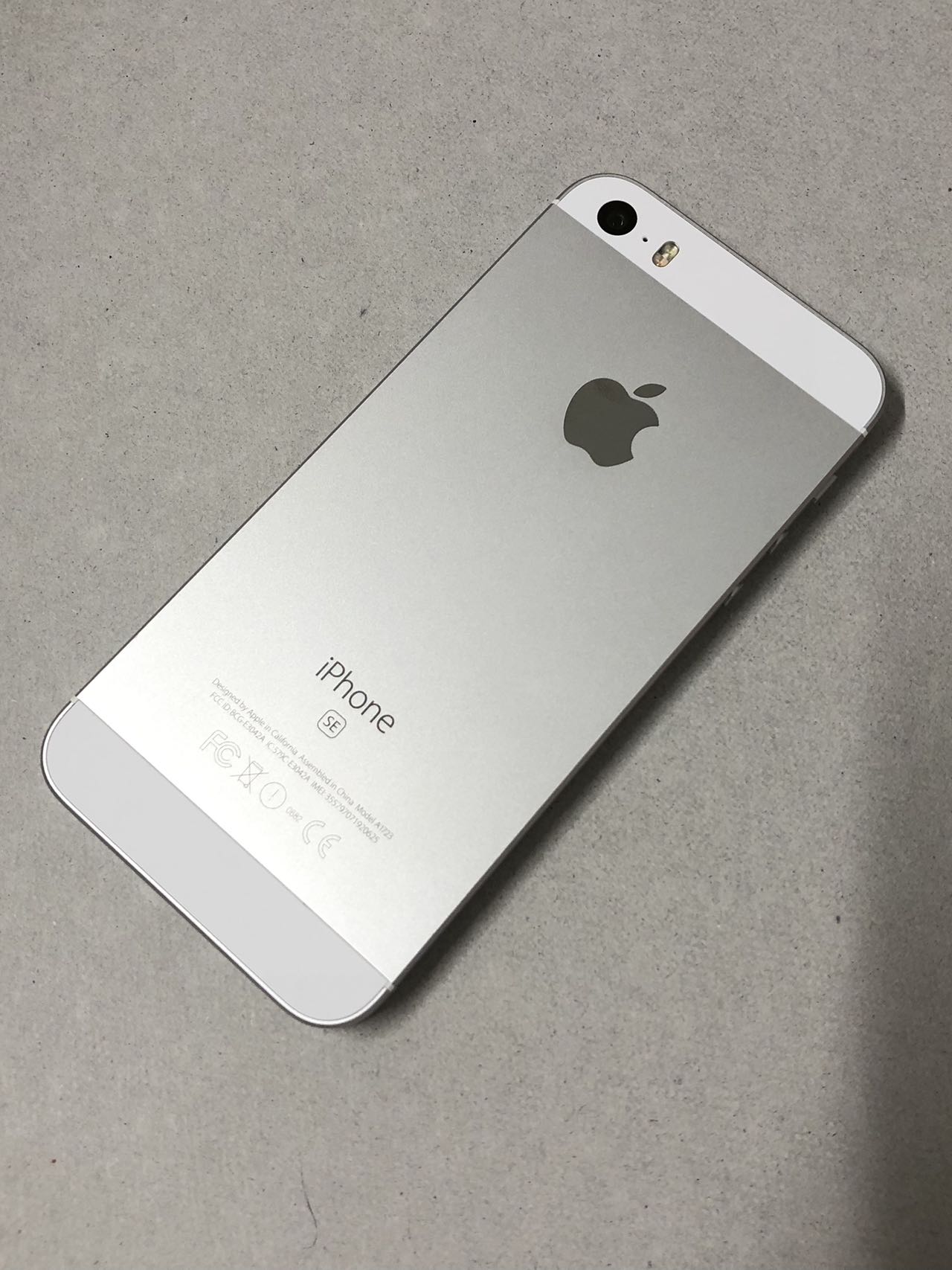 楽天市場】iphone se 第1世代 本体の通販