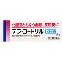 【商品説明】化膿性皮膚疾患用薬 化膿をともなう湿疹、皮膚炎に ●テラ・コートリル軟膏aは優れた抗炎症作用を示すヒドロコルチゾン（副腎皮質ステロイド）とグラム陽性菌及び陰性菌などに広い抗菌力を示すオキシテトラサイクリン塩酸塩を配合しています。【使用上の注意】＜してはいけないこと＞ （守らないと現在の症状が悪化したり、副作用が起こりやすくなります） 1．次の人は使用しないでください （1）本剤又は本剤の成分によりアレルギー症状を起こしたことがある人。 （2）抗生物質又は副腎皮質ホルモンによりアレルギー症状を起こしたことがある人。 2．次の部位には使用しないでください （1）水痘（水ぼうそう）、みずむし・たむし等のある患部。 （2）湿潤やただれのひどい患部。 （3）深い傷やひどいやけどの患部。 （4）目や目の周囲。 3．顔面には、広範囲に使用しないでください 4．化粧用やひげそり後用として使用しないでください 5．長期連用しないでください ＜相談すること＞ 1．次の人は使用前に医師、薬剤師又は登録販売者に相談してください （1）医師の治療を受けている人。 （2）妊婦又は妊娠していると思われる人。 （3）授乳中の人。 （4）薬などによりアレルギー症状を起こしたことがある人。 （5）患部が広範囲の人。 （6）小児。 2．使用後、次の症状があらわれた場合は副作用の可能性があるので、直ちに使用を中止し、この文書を持って医師、薬剤師又は登録販売者に相談してください 関係部位・・・症状 皮膚・・・発疹・発赤、かゆみ 皮膚（患部）・・・みずむし・たむし等の白癬症、にきび、化膿症状、持続的な刺激感 3．5〜6日間使用しても症状がよくならない場合は使用を中止し、この文書を持って医師、薬剤師又は登録販売者に相談してください【成分・分量】テラ・コートリル軟膏aは淡黄〜黄色の軟膏で1g中の成分・分量は次のとおりです。 成分・・・分量 オキシテトラサイクリン塩酸塩（力価）・・・30mg ヒドロコルチゾン・・・10mg 添加物として白色ワセリン、流動パラフィンを含有します。【効能・効果】化膿を伴う次の諸症：湿疹、皮膚炎、あせも、かぶれ、しもやけ、虫さされ、じんましん 化膿性皮膚疾患（とびひ、めんちょう、毛のう炎）【用法・用量】＜用法・用量＞ 1日1〜数回、適量を患部に塗布するかガーゼなどにのばして貼付してください。【用法・用量に関連する注意】（1）用法・用量を厳守してください。 （2）小児に使用させる場合には、保護者の指導監督のもとに使用させてください。 （3）目に入らないよう注意してください。万一、目に入った場合には、すぐに水又はぬるま湯で洗ってください。なお、症状が重い場合には、眼科医の診療を受けてください。 （4）外用にのみ使用してください。 （5）この医薬品を塗布後、患部をラップフィルム等の通気性の悪いものでおおわないでください。【保管及び取り扱い上の注意】（1）直射日光の当たらない湿気の少ない涼しい所に密栓して保管してください。 （2）小児の手の届かない所に保管してください。 （3）他の容器に入れ替えないでください。 （誤用の原因になったり品質が変わります。） （4）使用期限（外箱及びチューブに記載）をすぎた製品は使用しないでください。 （5）本剤は黄色の軟膏ですので、衣服への付着に注意してください。医薬品をご購入のお客様へ必ずご確認ください 　　こちらの商品は 【指定第2類医薬品】 です。 　　ご購入時には必ずこの商品ページの 【してはいけないこと】 をご確認ください。 医薬品をご購入のお客様へ重要なお知らせ 楽天市場の規則により医薬品の購入は、楽天会員にご登録いただいているお客様のみとさせていただいております。 また、18歳未満のお客様へ販売も禁止となっております。ご了承いただきますようお願いいたします。