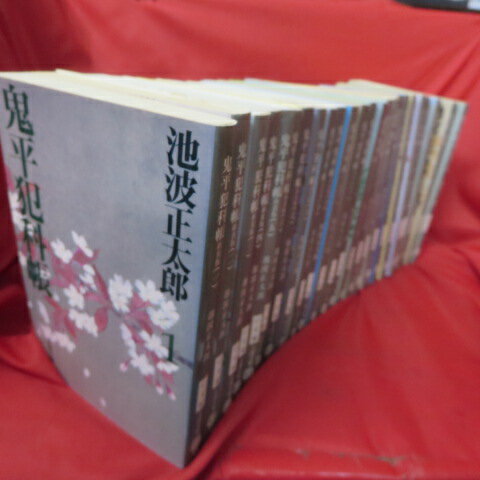 楽天市場】新装版 鬼平犯科帳 全巻セットの通販 楽天市場】新装版 鬼平犯科帳 全巻セットの通販