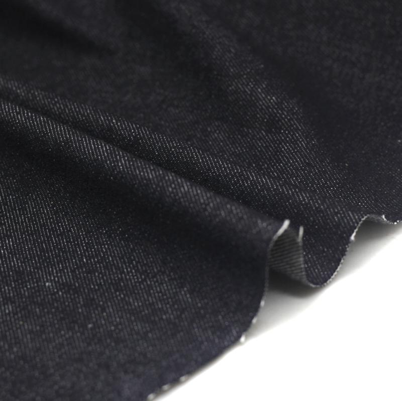 生地 少し 傷の ある ヴィンテージデニム 生地を 計量 し、 手作り 生地を クリア します。 DIY ベビー..