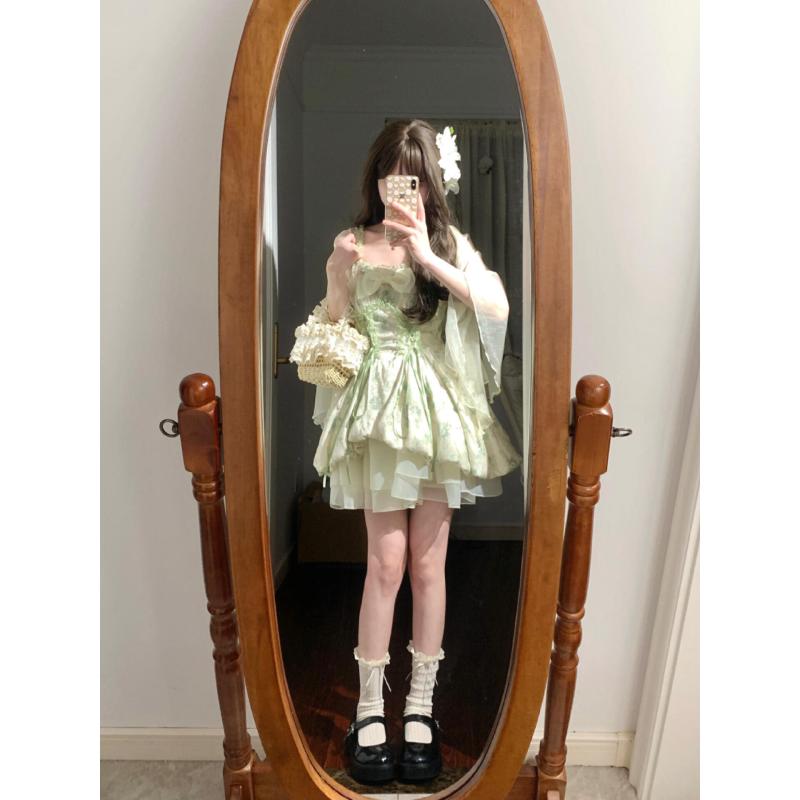 シフォン 花柄 ワンピース 森の エルフの サスペンダー ドレス、 夏の スイートな 妖精の プリンセス ドレス、 リボン ウエスト、 花の つぼみ、 ふわふわ スカート