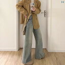 デニム レディース デニムパンツ ヴィンテージ風のストレートデニムパンツは、春の新作です。ウェストが高く、ゆったりとしたシルエットが特徴で、脚長効果もあります。