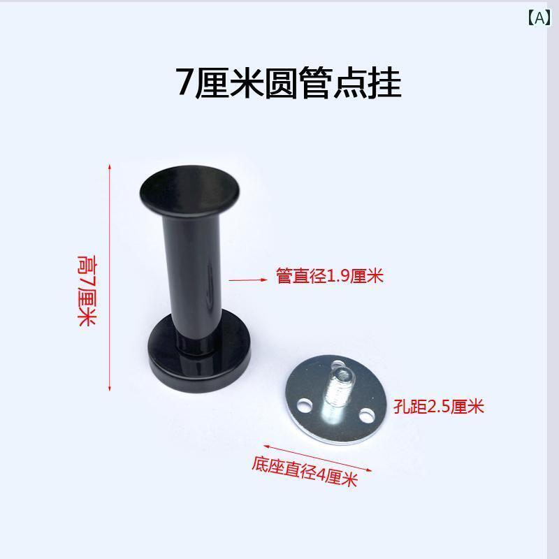 フック 壁 壁掛け 男女の服装店には、壁に取り付けられた洋服を展示するためのレトロな鹿の頭と水晶球..