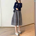 2025年の欧州スプリングコレクションから登場する新作女性用ファッションは、都会的な魅力溢れる2点セットのスカートスーツで、ストリートファッションやヴィンテージ...