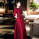 ワンピース ドレス レディース 2025年の春、裕福な家の令嬢が高級なお洒落な花柄とワインレッドのセブンスリーブワンピースを着用します。