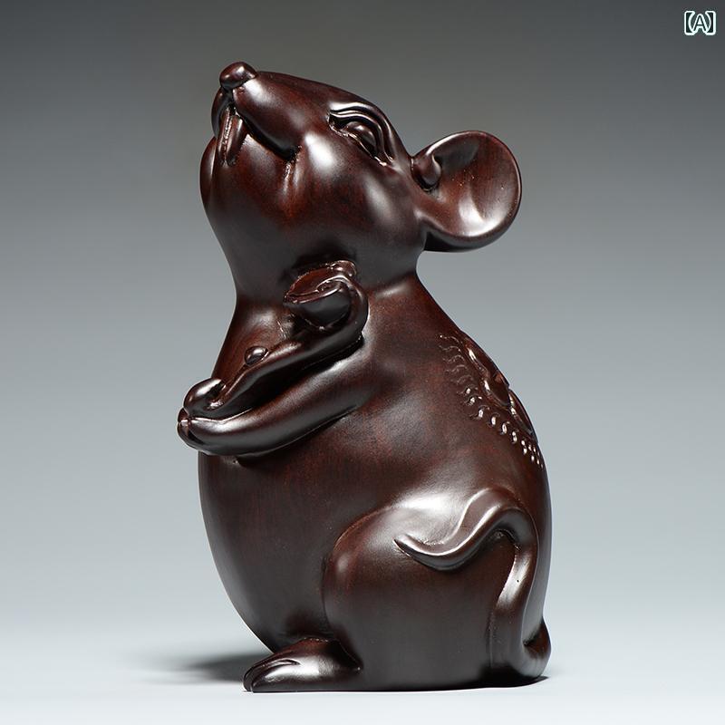 　ホビー　雑貨　装飾品 黒檀の 彫刻が 施 ネズミの 飾り 無垢材の 干支の 木製 家の コーナーの マスコットの 装飾 マホガニーの