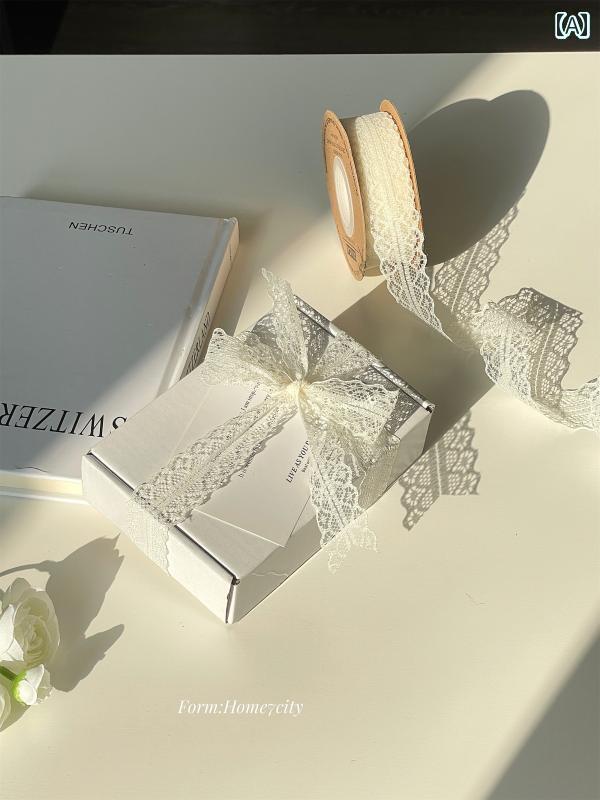 リボン　アクセサリー　かわいい スタイル レース リボン クリーム 色 梱包用 ロープ ギフト タイ 装飾..