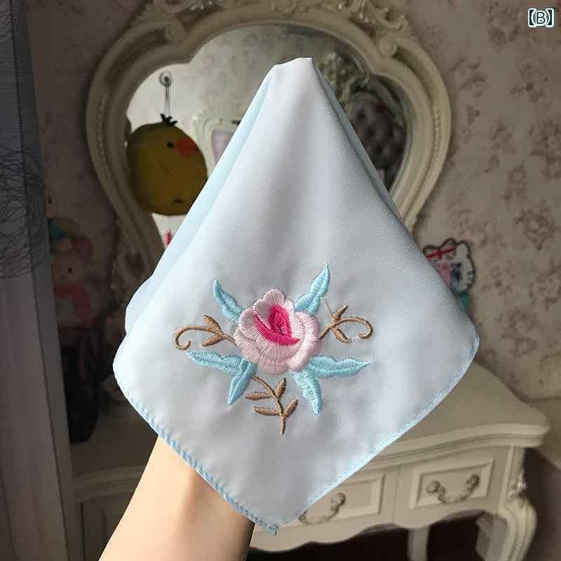 ハンカチ　ハンドタオル 会社の 贈り物 レトロ シルク 刺繍 ハンカチ クラブアップルの 花の 宮廷 ダンス クルーの 撮影
