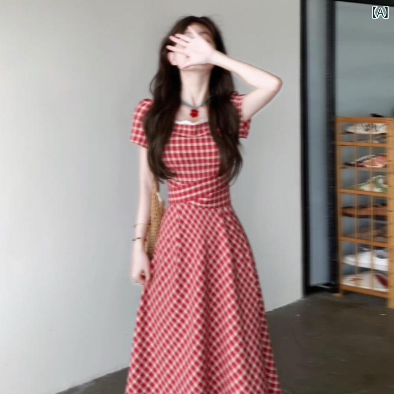 ロング スカート フランスの 赤い チェック 柄 スクエア カラーの ドレス、 女性用 2025年 夏の 新作、超 美しい、 ユニークな 美しい ウエストの ロング スカート