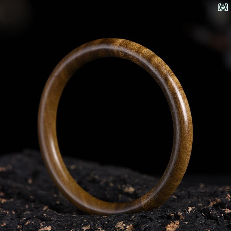 ブレスレット レディース クラシック 玄 通 南米 産 グリーン サンダルウッド ブレスレット 木製 ブレスレット 人気の 女性用 木製 ブレスレット ファッショナブルな レディース リング 皇帝 妃 ブレスレット