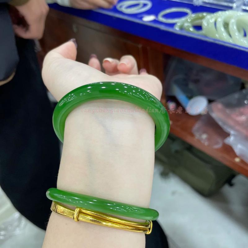 ブレスレット レディース クラシック 和田 翡翠 ブレスレット 太い 丸 棒 ジャスパー ほうれん草 緑 翡翠 ブレスレット 細い 丸 棒 本物 天然新 疆 女...