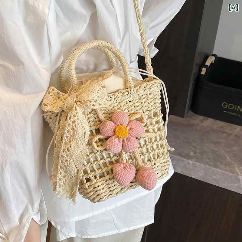 バスケット バッグ 今年 人気の 手作り ストロー バッグ、 女性用 2025年 夏 新作 ニッチ デザイン バスケット メッセンジャーバッグ、 女性用 バケット バッグ