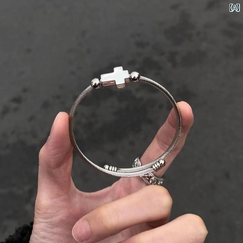 ブレスレット ニッチな デザインの チタン 鋼 クロス ブレスレット、 男女 兼用、 トレンド ブレスレット、 カップル用 竹 ブレスレット、 オープン 調節 可能な ハンド ジュエリー