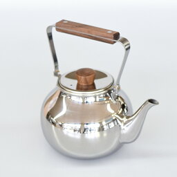 Miyaco 茶き かがみ急須 大 0.7L 宮崎製作所 茶こし網付 高品質 急須 ティーポット 保温 銀 煎茶 抹茶 玉露 日本茶 お茶 ステンレス 軽量 丈夫 天然木 おしゃれ シンプル CHA-4