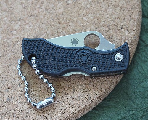 SPYDERCO スパイダルコマンバグ VG-10FRN ガラス繊維強化ナイロン通販格安セール情報 楽天 通販