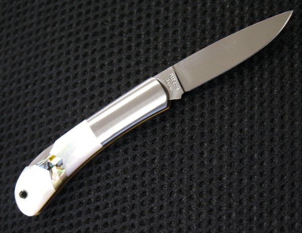 MOKI モキMK-102EGミーク アローAUS-8 白パール・アバロンフォールディングナイフ通販格安セール情報 楽天 通販