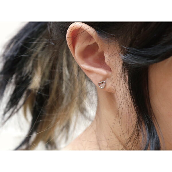 バーベル つけっぱなし ステンレス サージカルステンレス 医療用ステンレス 316L 金属アレルギー アレルギーフリー ボディピアス 16G オープンハート ハート 小さめ ワンポイント ピンク ゴールド シルバー 片耳用 メンズ レディース シンプル 可愛い かわいい