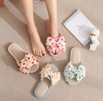 【1675円→実質1508円 8%COUPON+P2倍!11/27 01:59まで】スリッパ レディース ルームシューズ 夏用 綿麻 おしゃれ 母の日 プレゼント リボン付き ハート柄 滑り止め 可愛い 歩きやすい 新生活 室内用 来客用