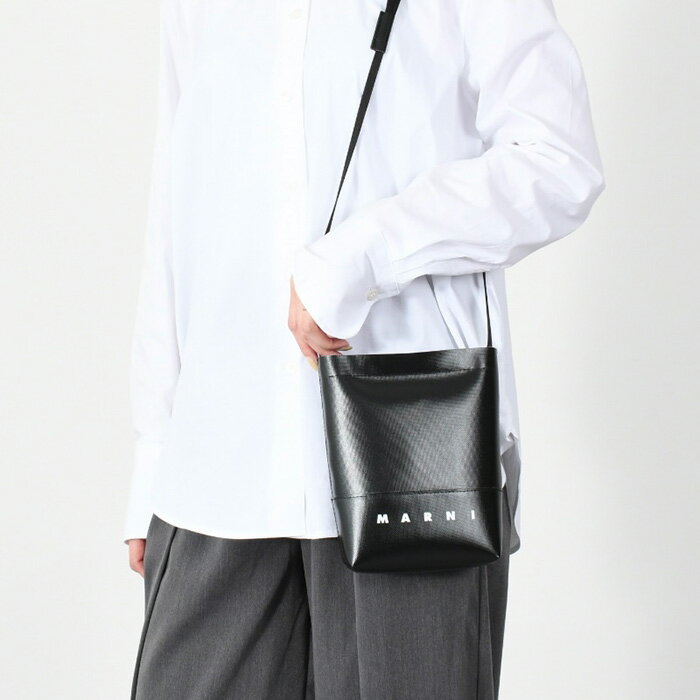 MARNI マルニ バッグ ショルダーバッグ シューレースストラップ付き クロスボディバッグ SBMQ0068A0 P5769 レディース ユニセックス ブラック 黒 ロゴのサムネイル