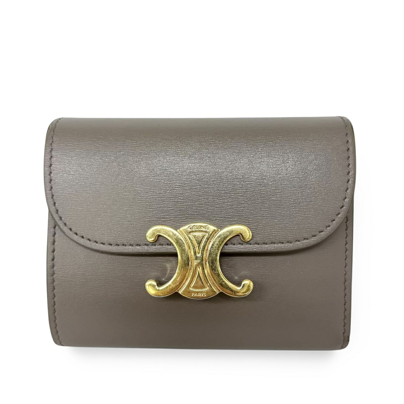 乐天商城 - セリーヌ CELINE 財布 三つ折り スモール フラップウォレット トリオンフ シャイニーカーフスキン ペブル グレー 10D783DPV 10BL ミニ財布 コンパクトウォレット