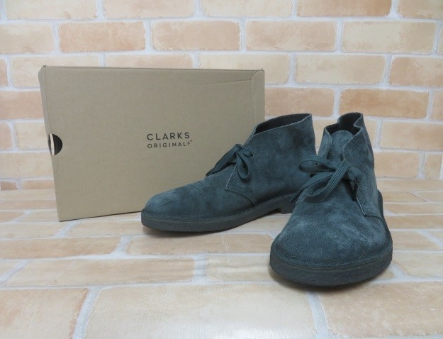 【中古】 箱付き Clarks クラークス デザートブーツ 11826 ダークグリーン US8 111378855