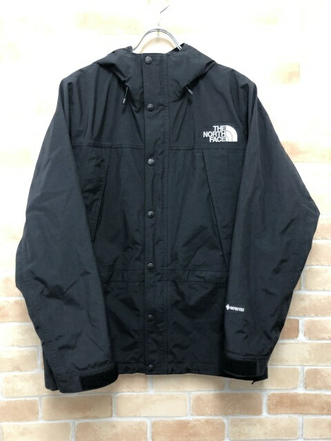 商品詳細 ■ブランド：THE NORTH FACE■素材：ナイロン100％■色：ブラック■表記サイズ：M■実寸：身幅 57cm /着丈 70cm /袖丈 cm /肩幅 cm /裄丈 85cm■状態：首元汚れ有り 　 　 　 　 　 　 　　...