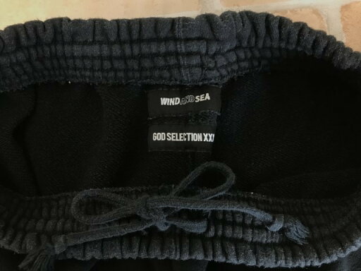 【中古】WIND AND SEA×GOD SELECTION XXX ウィンダンシー×ゴッド セレクション トリプルエックス スウェットハーフパンツ ロゴショートパンツ ブラック M 44825434