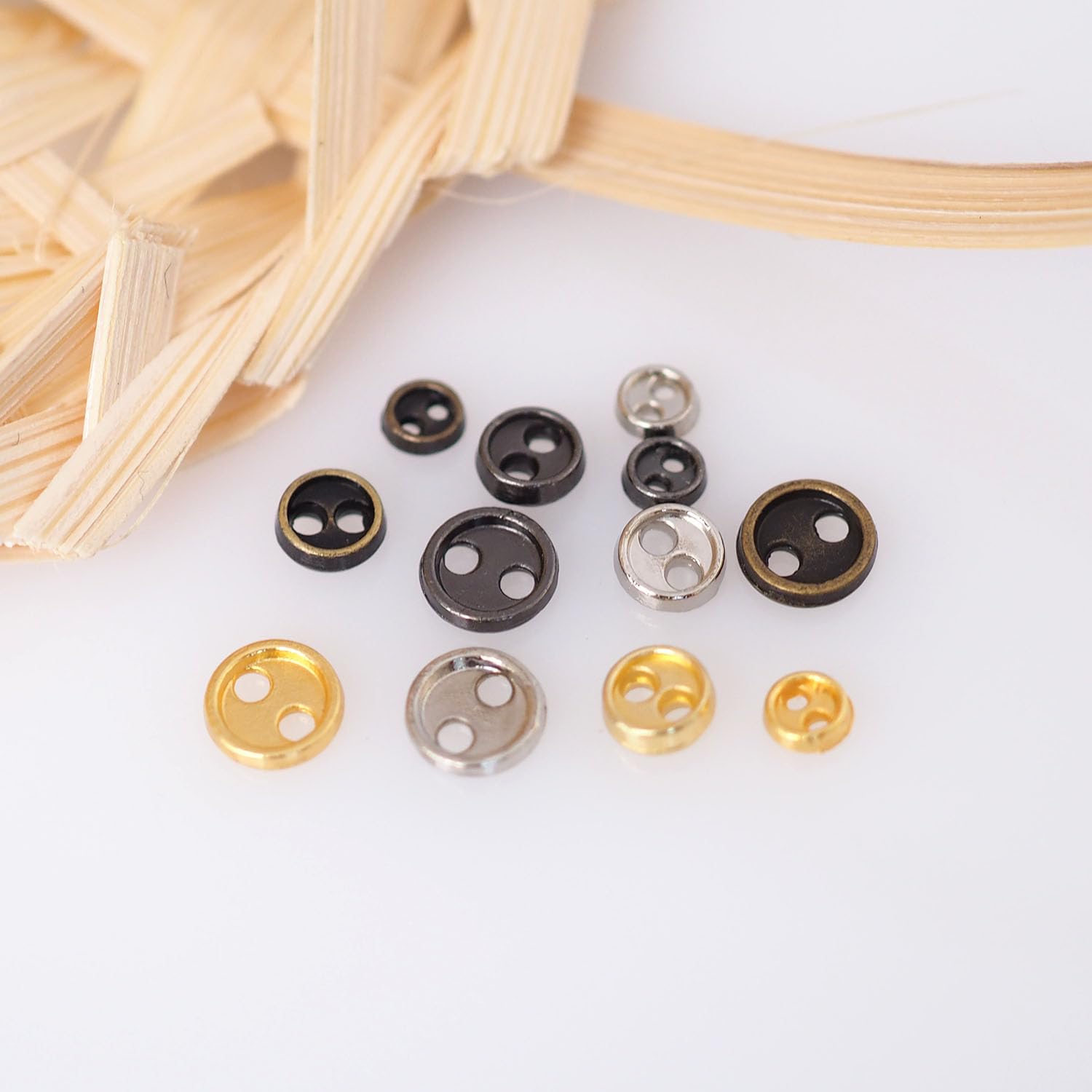 sempiterno ミニチュア 極小メタル ボタン 金属製ミニボタン2つ穴 3mm 4mm 5mm 手縫い人形服の飾りボタン DIY補助材料 縫製材料 (4色混合, 3mm＆4mm＆5mm)