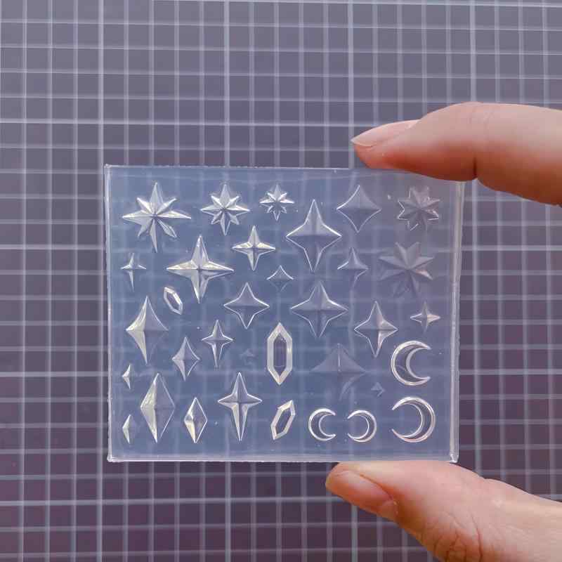 シリコンモールド 星 スター 原石 砂利 ネイル 封入 デコパーツ キーホルダー オタ活 推し活 シリコン型 手芸 クラフト 3Dモールド トレカケース トレカデコ UVレジン LEDレジン 鏡面仕上げ 原