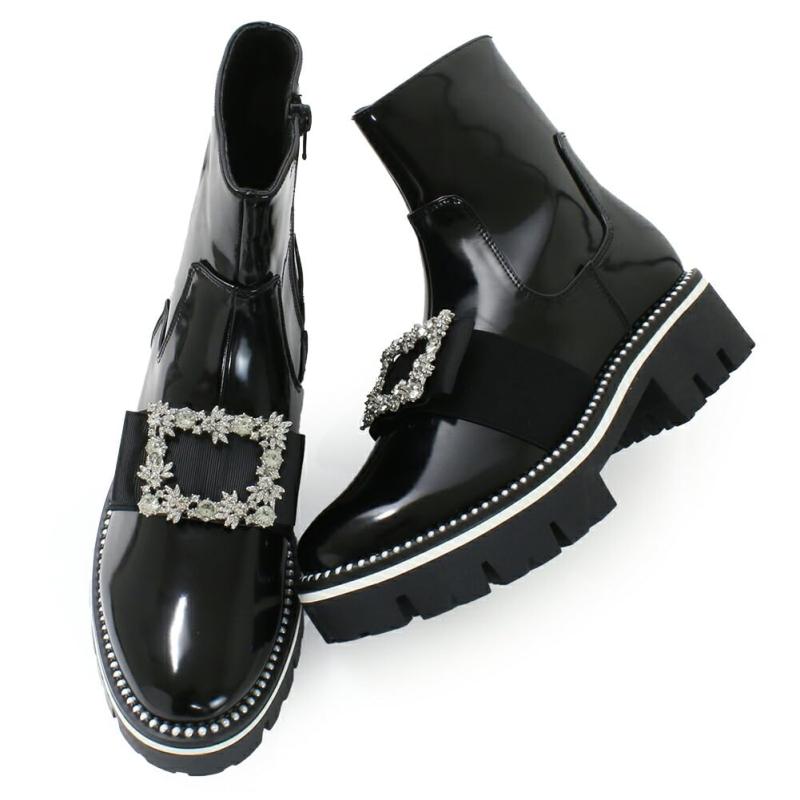 [ルームナイン] スクエア ビジュー サイドジップ ショートブーツ レディース 黒 厚底 トラックソール (kk-18013)