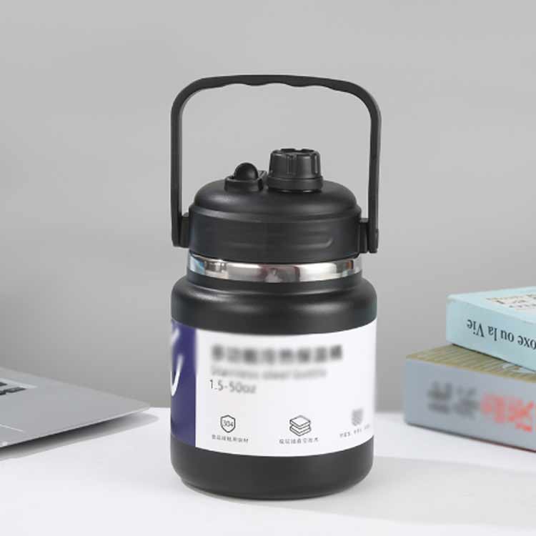 水筒 2.5L 2L 1.5L 大容量 ステンレス 保冷 真空断熱 スポーツジャグ 直飲み ハンドル付き 大人 子供 2.5リットル 2リットル スポーツボトル アウトドア 氷入れ キャンプ用 selectgearmarket-10029404 セレクトギアマーケット サンプル画像3