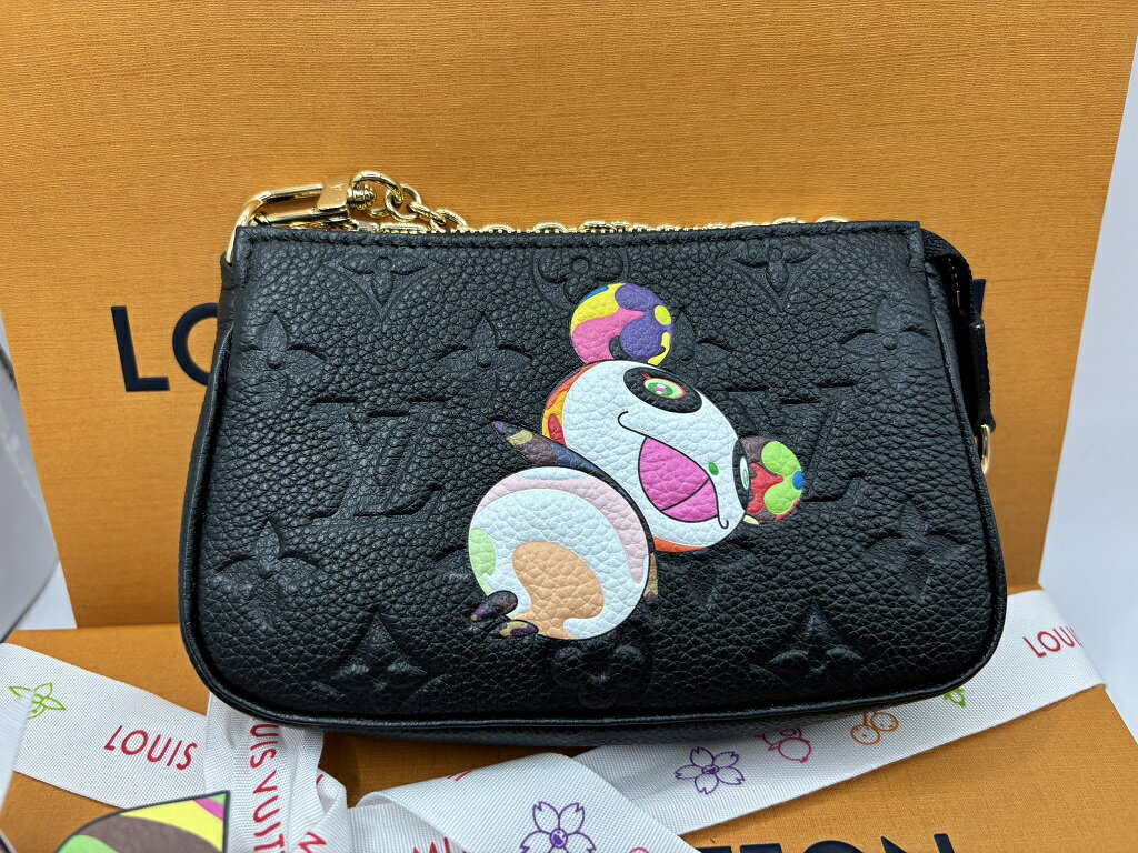 LV×TM ポシェット・アクセソワール」2色展開「ヴィトン×村上隆 LV×TM ポシェット・アクセソワール」2色展開「ヴィトン×村上隆