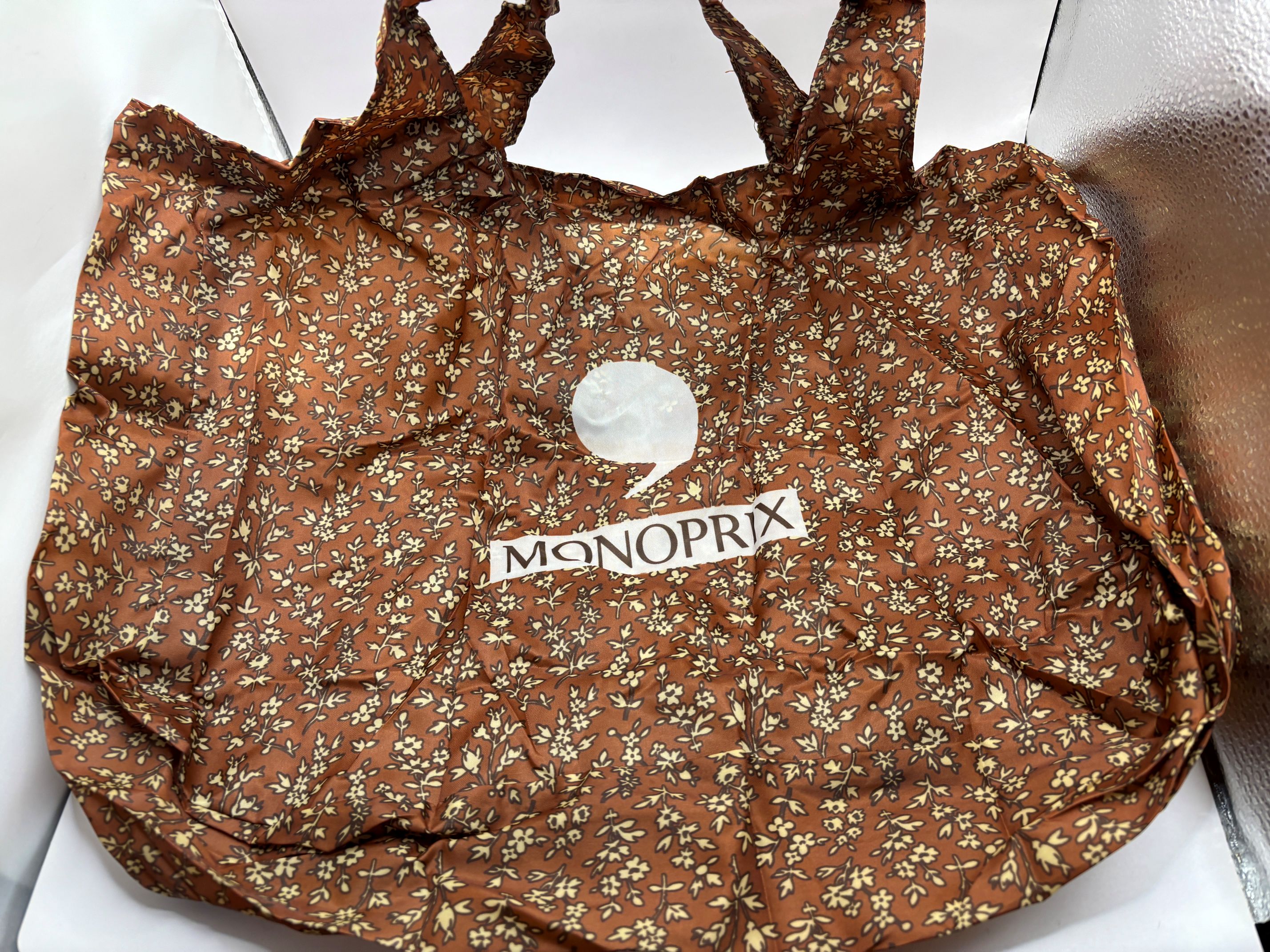 2025年新柄 新作【SELECTHOUSE☆セレクトハウス】丈夫で軽い コンパクトに畳める日本未入荷Monoprix エコバッグ ブラウン系の柄 クリックポスト