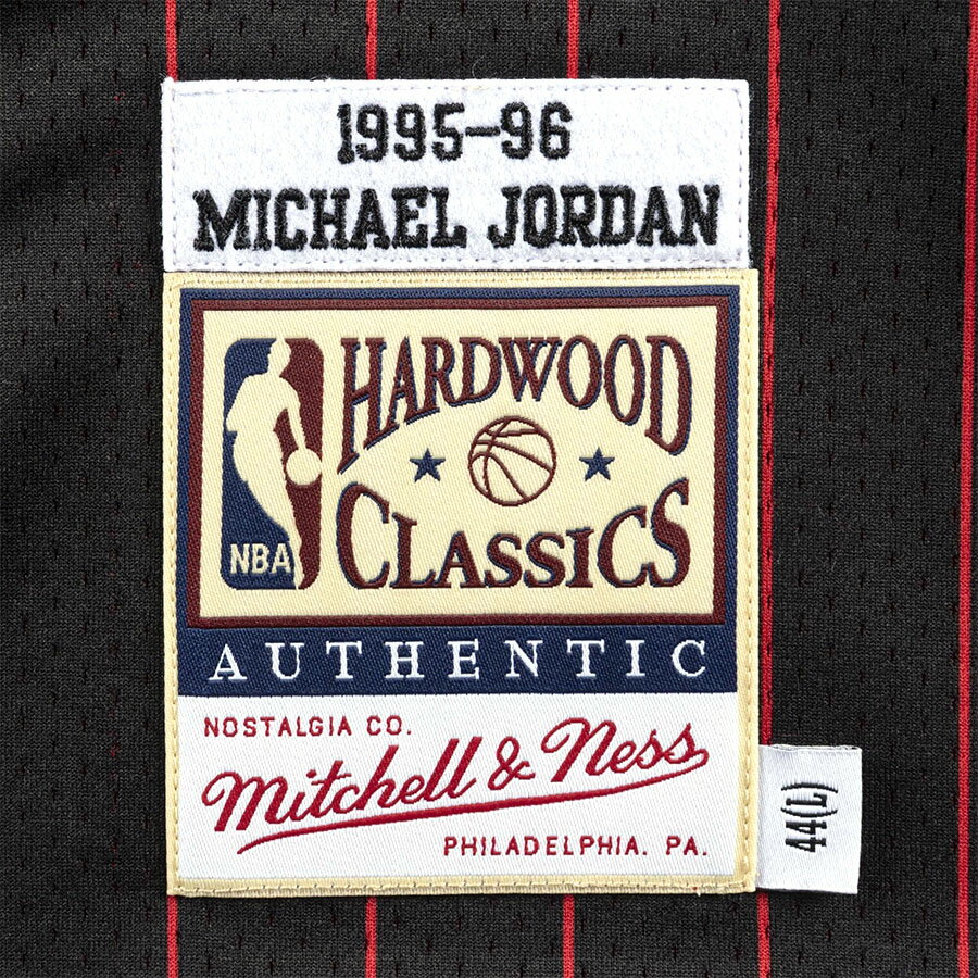 NBA �ޥ����롦���硼���� ���������֥륺 ��˥ե����� ��������ƥ��å� Authentic Jersey 1995-1996 �ߥå�������ͥ�