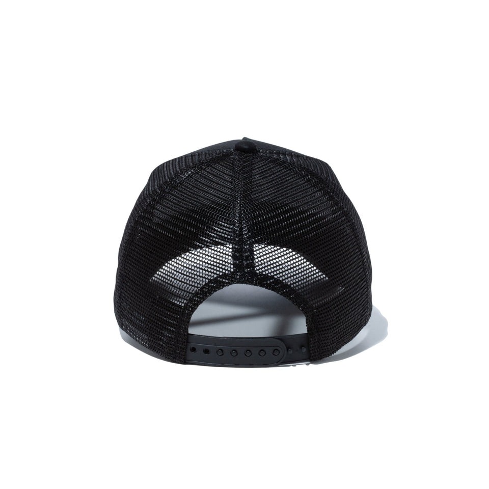 映画エンタメショップ SELECTIONの読売ジャイアンツ/巨人 グッズ キャップ Youth 9FORTY A-Frame Trucker Mesh Cap ニューエラ/New Era ブラック オレンジ｜アングル3
