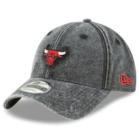 シカゴ・ブルズ キャップ NBA ニューエラ New Era グレー Rugged Mini 9TWENTY Adjustable Hat - 
NBAxニュ―エラキャップが新入荷！カーブバイザーでアジャスタブルタイプなので被りやすい！
