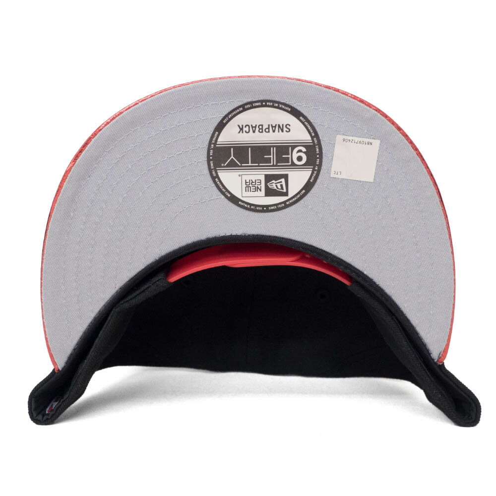 シカゴ・ブルズ キャップ NBA Shiny Trim 9FIFTY Adjustable Snapback Hat Black Red