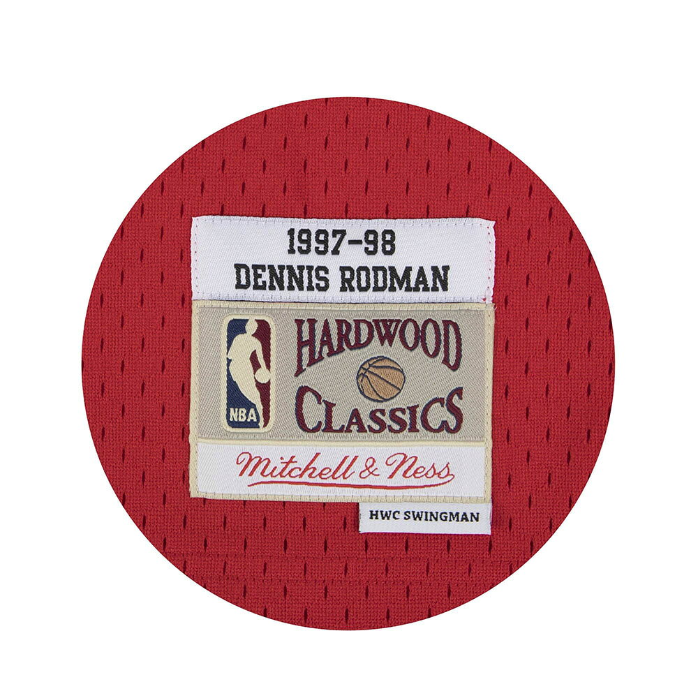 MLB.NBAグッズショップ SELECTIONのNBA デニス・ロッドマン シカゴ・ブルズ ユニフォーム スウィングマン ロード 1997-98 ミッチェル＆ネス/Mitchell & Ness スカーレット｜アングル3