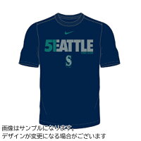 MLB イチロー マリナーズ Tシャツ イチローウィークエンド 51 Tee ナイキ/Nike ネイビー - 
”What'up! SEATTLE!” イチローさんの球団殿堂入りスピーチでシアトルのファンから大喝采！
