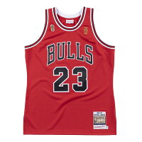 NBA マイケル・ジョーダン シカゴ・ブルズ ユニフォーム 1996-97 ゴールドロゴ Authentic ミッチェル＆ネス/Mitchell & Ness レッド - 
マイケル・ジョーダンアイテムが少数ながら再入荷🔥この機会に「23」を身に纏ってみては！？
