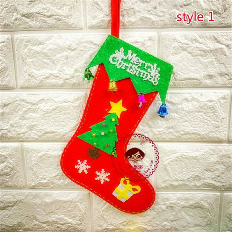 短納期 DIY クリスマス 靴下 3点セット フェルト作成セット 手作りキット 材料セット クラフトキット フェルト フエルト 裁断済み不織布 カット済み 布 ビーズ 鈴 靴下 ホワイトデー 2