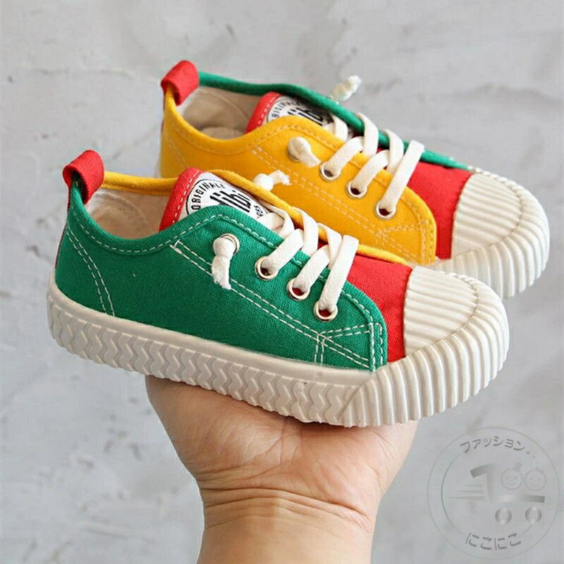 ● 商品内容 キッズスニーカー 靴 シューズ ● 素材 キャンバス靴底：合成ゴム ● 商品詳細 キッズ,ベビーにうれしいスリッポンスニーカーです。 ● カラー ブルーレッド ブラックレッド グリーンイエロー ネイビーブルー　 ※サイズ詳細等...