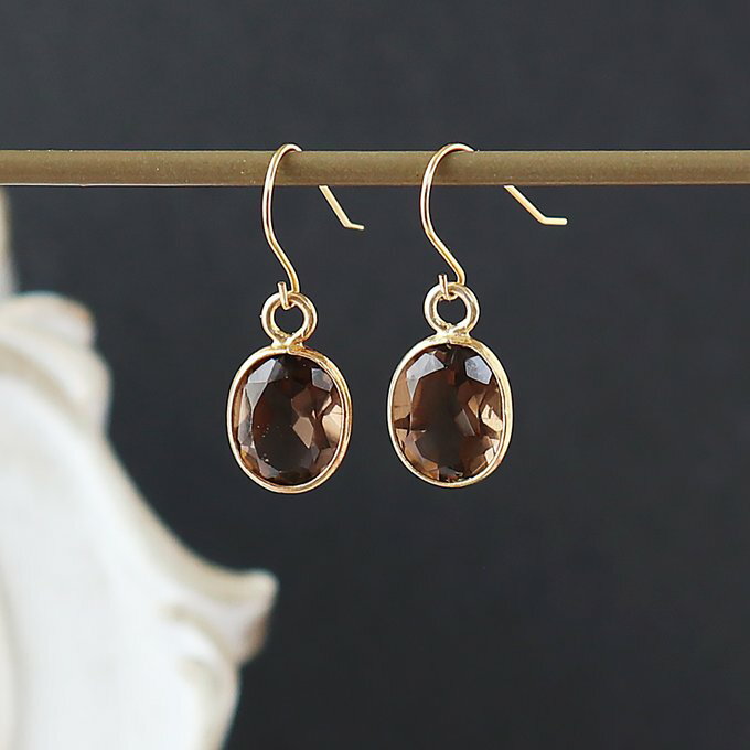 スモーキークォーツ枠留めオーバルフ...