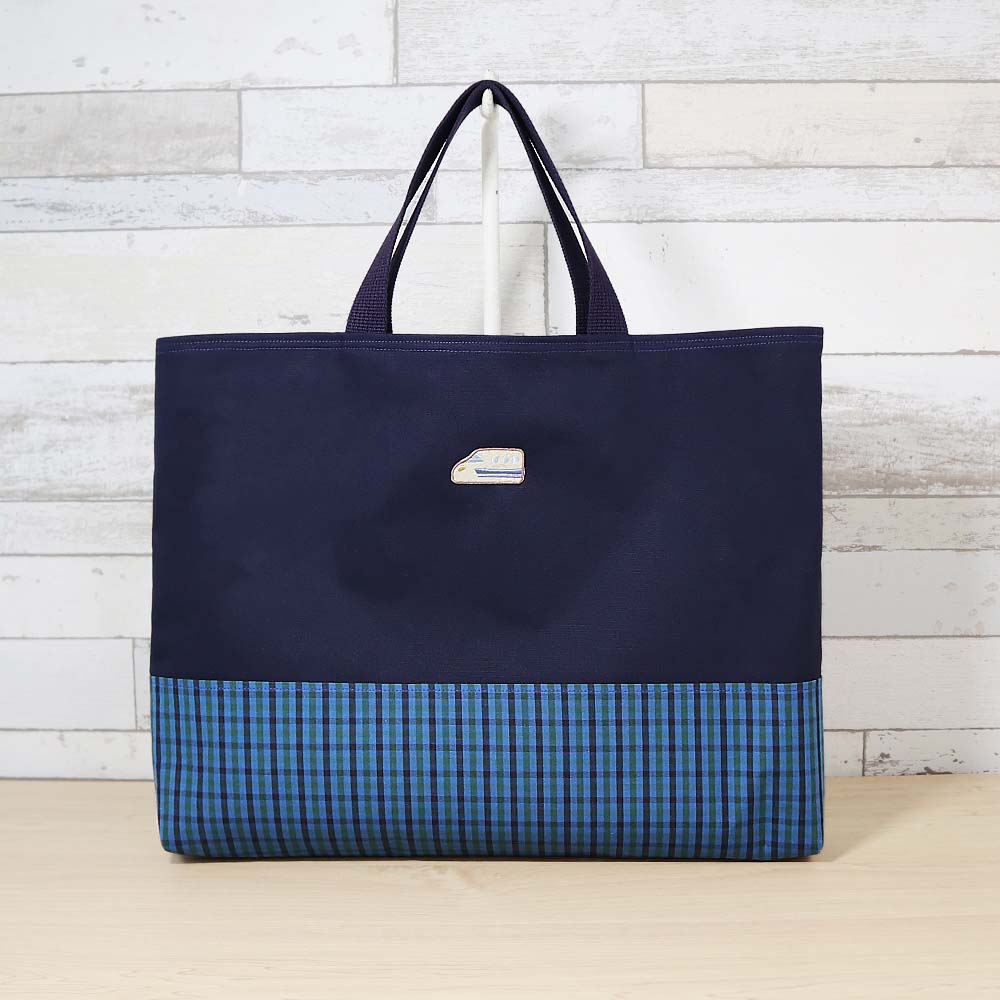 【電車ワッペン付き】 ブルーグリーンチェック 紺 タータンチェック マチあり レッスンバッグ / お稽古..