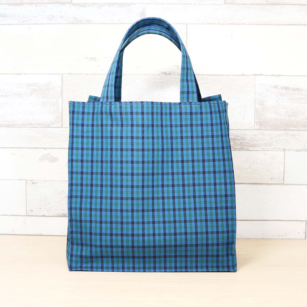 handmade-0100-02.jpg