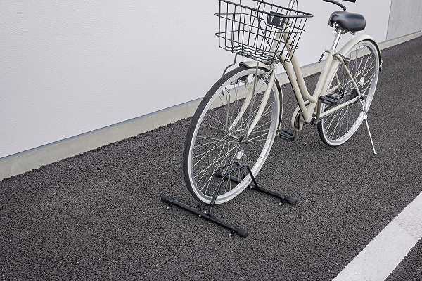 【アイリスオーヤマ】自転車スタンド1段品番BYS-1-R●色ブラック（206336）　1台用 (スタンドのみの販売。自転車は含みません)【送料無料】 (自転車ラック,防犯用品)