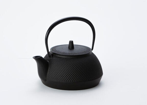 Rakuten - 岩鋳　南部鉄器　鉄瓶兼用急須5型新アラレ　黒焼付　IH・直火可　伝統工芸品（W57(12822)） 【送料無料】(急須、やかん、ケトル、茶器、調理器具)