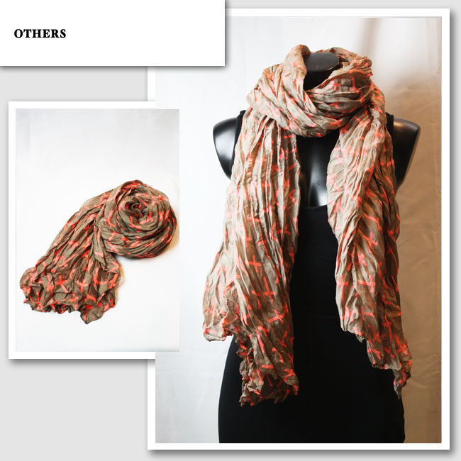 新作　LAセレブ着用　雑誌掲載【MOMO/モモ】クロススカーフ（グレー・GRY） 【インポート】【セレカジ..