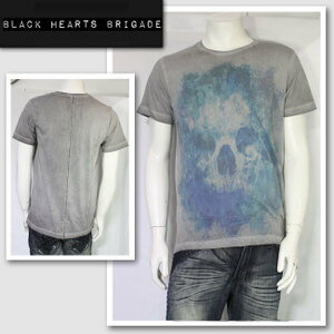 新作 LAセレブ着用 雑誌掲載【BLACK HEARTS BRIGADE／ブラックハーツブリゲード】FOSSILスカルTシャツ（グレー GRY）/メンズ【インポート】【セレカジ】【正規品】