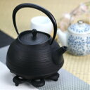 【送料無料】南部鉄器 壱鋳堂 鉄瓶 刷毛目 1.3L(黒仕上げ)〔IH調理器100V/200V対応〕51008BK 岩手